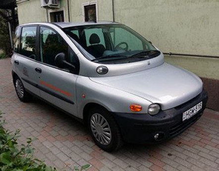 Fiat Multipla (7 személyes)